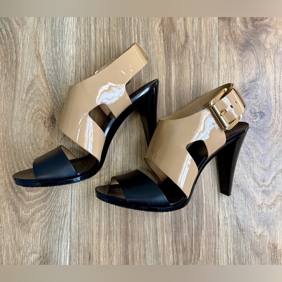 Michael Kors Carla Platform Heels Beige Tan Black Leather Size 7 US EUC - Picture 1 of 7